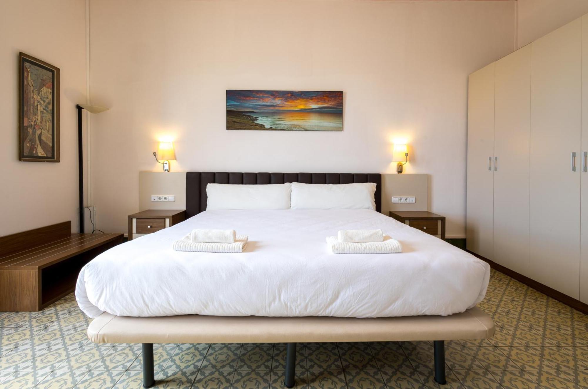 מזנואו Hotel Llar De Capitans מראה חיצוני תמונה