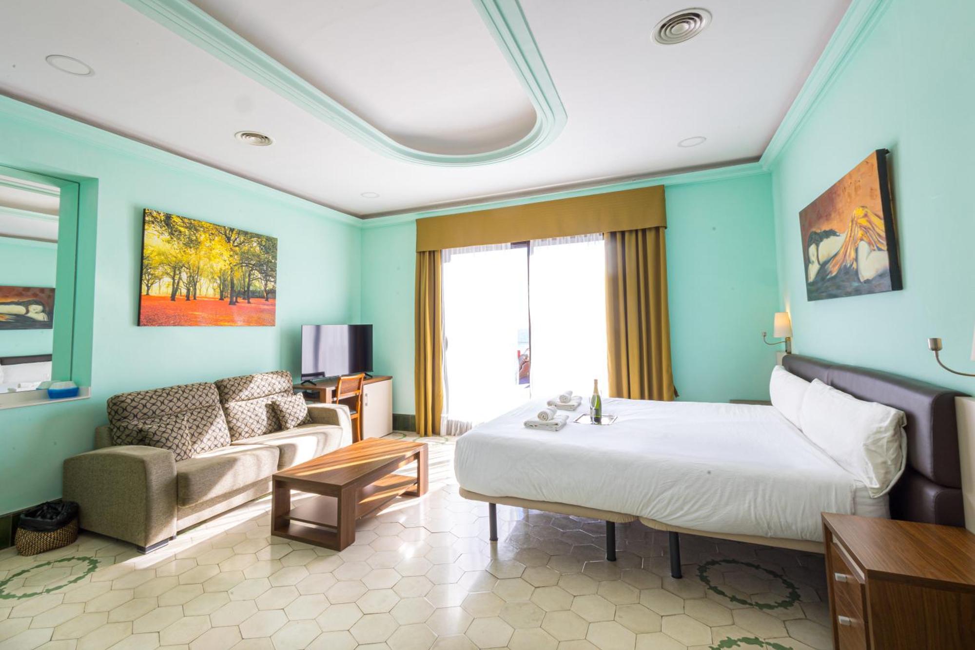 מזנואו Hotel Llar De Capitans מראה חיצוני תמונה